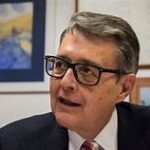 Cinco meses y aún sin reparar mega socavón en la Primero de Mayo