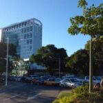 Recorre Villahermosa con su cayuco de torrejitas para llevar el pan a casa