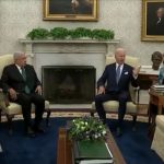 Acuden a entregar propuestas educativas y encuentran puertas cerradas en la SEP