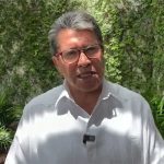 Critican a Centro por reparación de fuga de agua con grava y arena