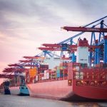 Mario Bautista besa a Karol Sevilla y se dejan ver nuevamente… ahora en el Estadio Azteca