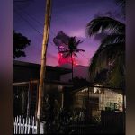 Acusan a Edwin Luna de copiar video a Ariana Grande; “es la versión económica”