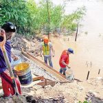 Incendio forestal arde al noreste de Atenas
