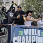 Netflix: compra de Warner Bros. se traducirá en más estrenos en cines